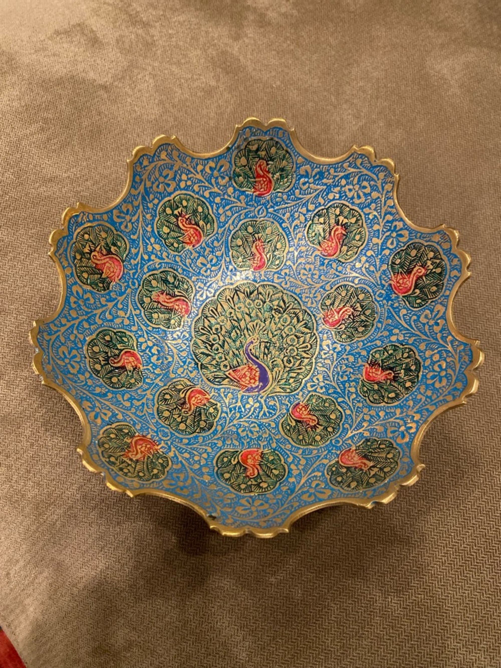 Hand Crafted Metal Brass Floral Bowl- Catch All- Keys- Nuts- Fruit  6” - Picture 4 of 9
